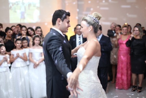 Entrevista: aprender a dançar para casamento vale a pena?