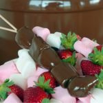 Cascata de chocolate para festas
