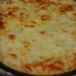 Torta de batata com recheio de carne seca