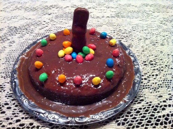 Bolo de cenoura com cobertura para páscoa